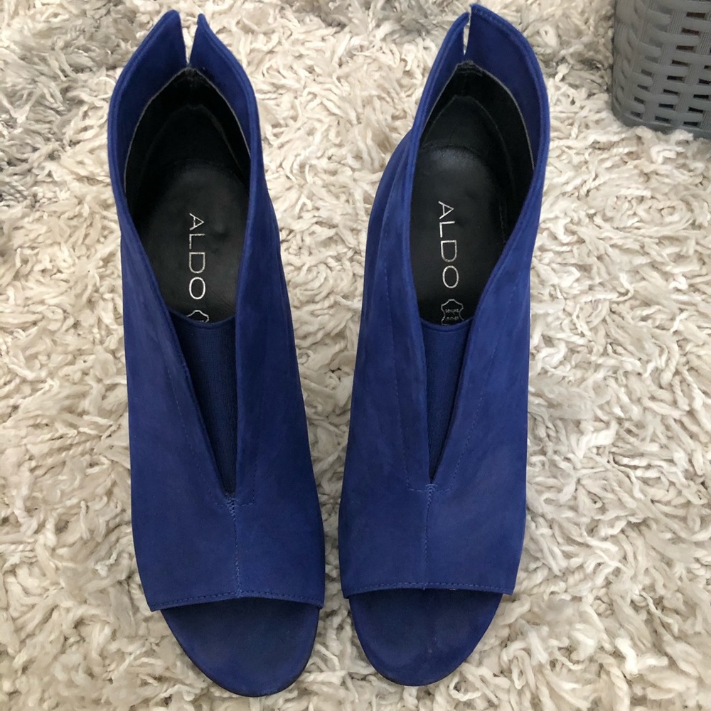 Blue booties ankle boots size 6.5